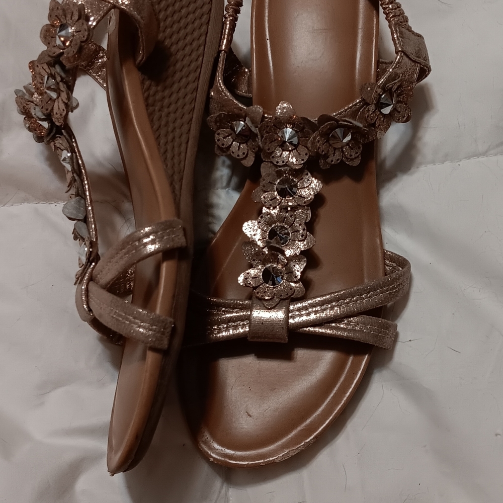 Wedge sandles - Picture 3 of 7